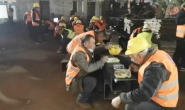 郑州爆料玉米楼事件视频,揭秘居民楼变身玉米种植场的惊人真相